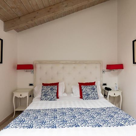 La Ciliegina Lifestyle Hotel Наполи Екстериор снимка